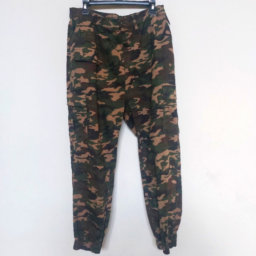 DOUBLE DENIM Camouflage Cargo Pants Size 1X
